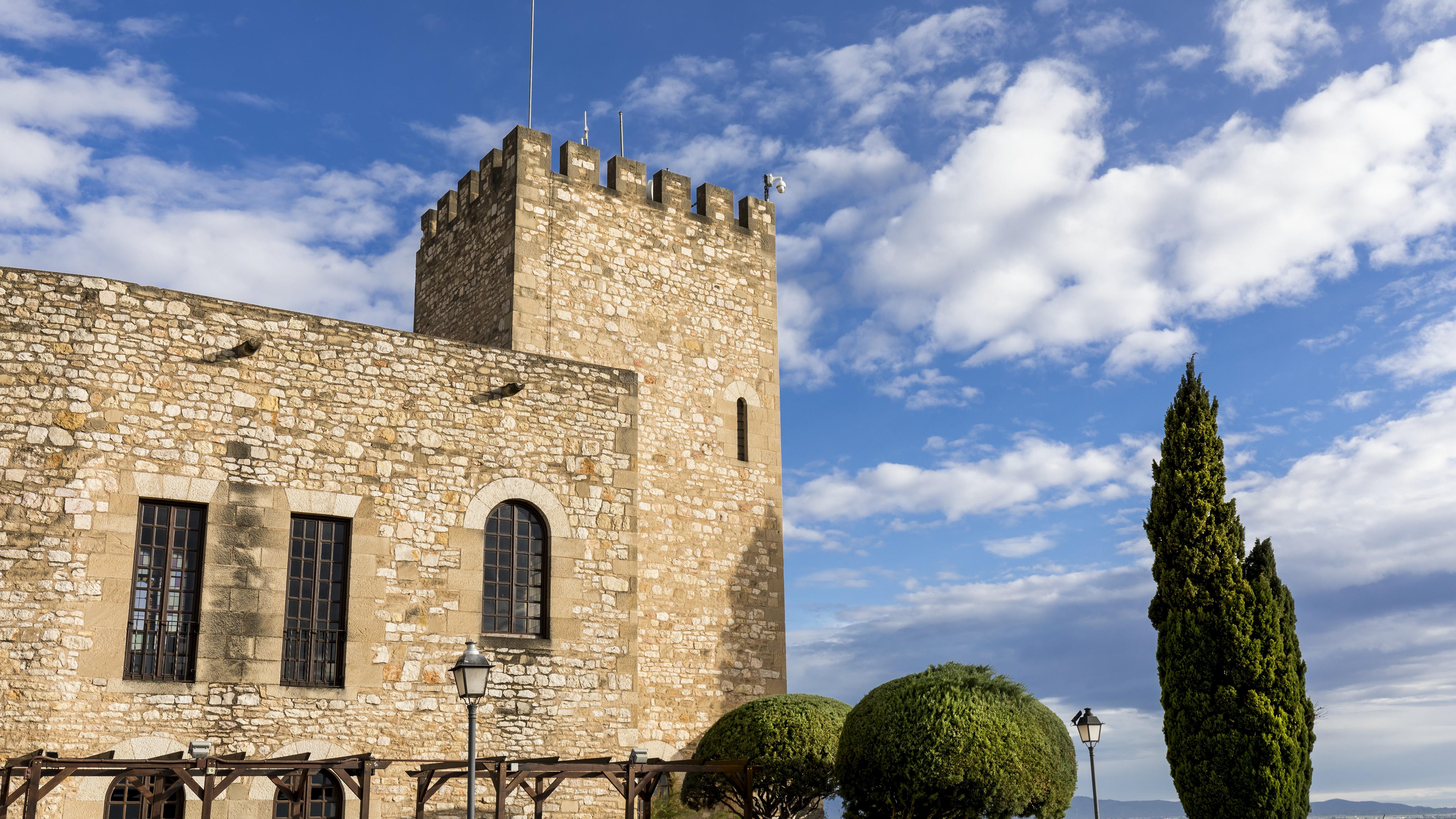 Parador De Tortosa Bagian luar foto