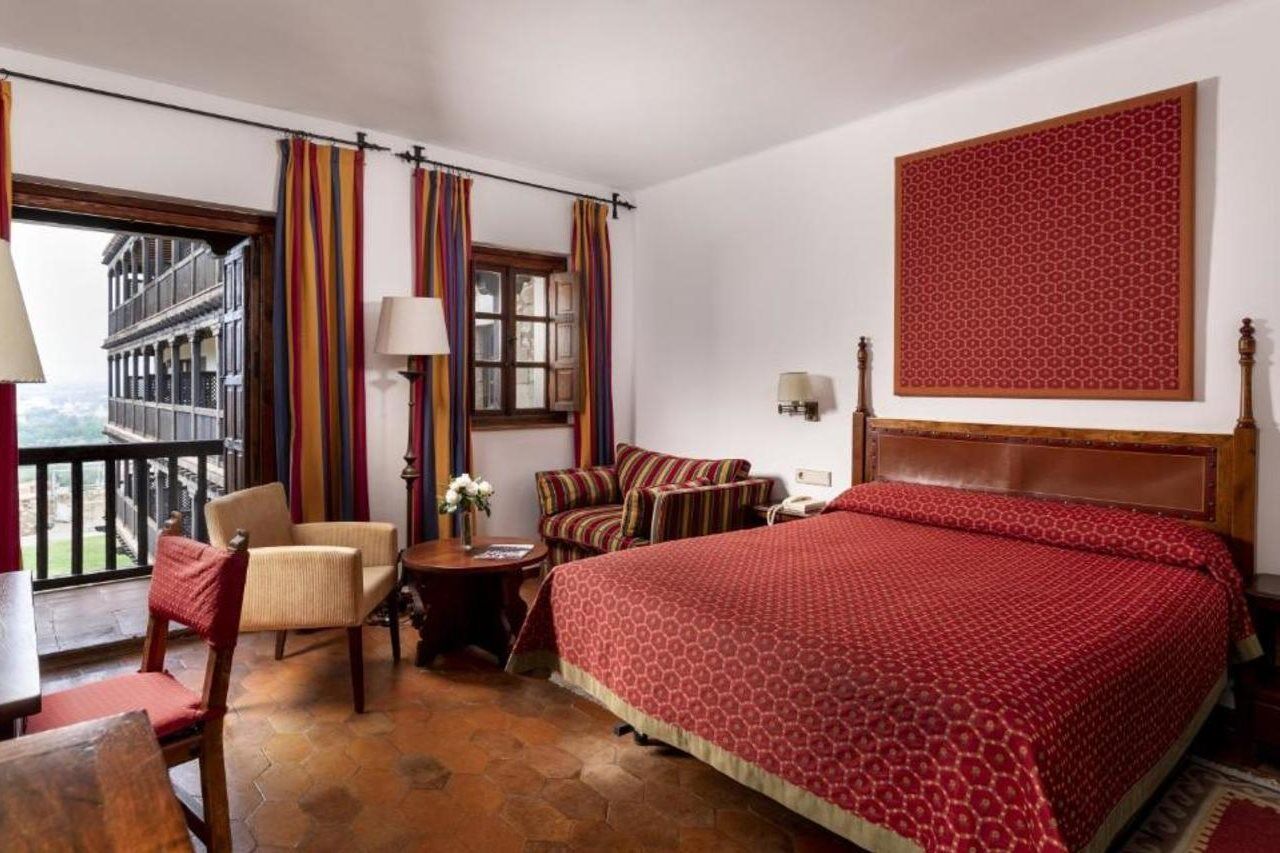 Parador De Tortosa Bagian luar foto